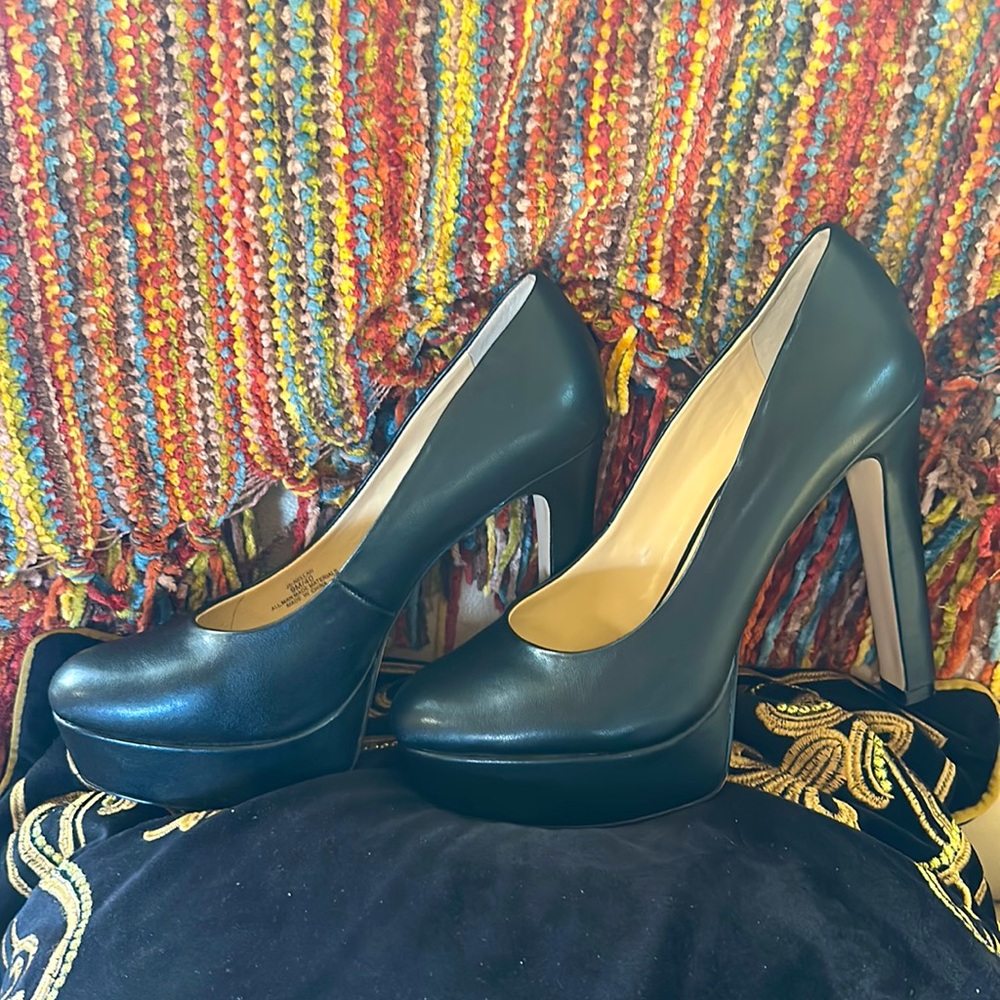 5” platform Jessica Simpson heels 9m NEW